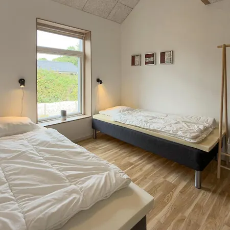 In With Wifi Holiday home *